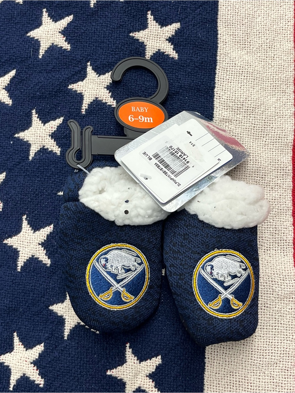NHL Buffalo Sabres Baby 6-9m Navy Buffalo Logo Cozy Slipper Socks New with Tags